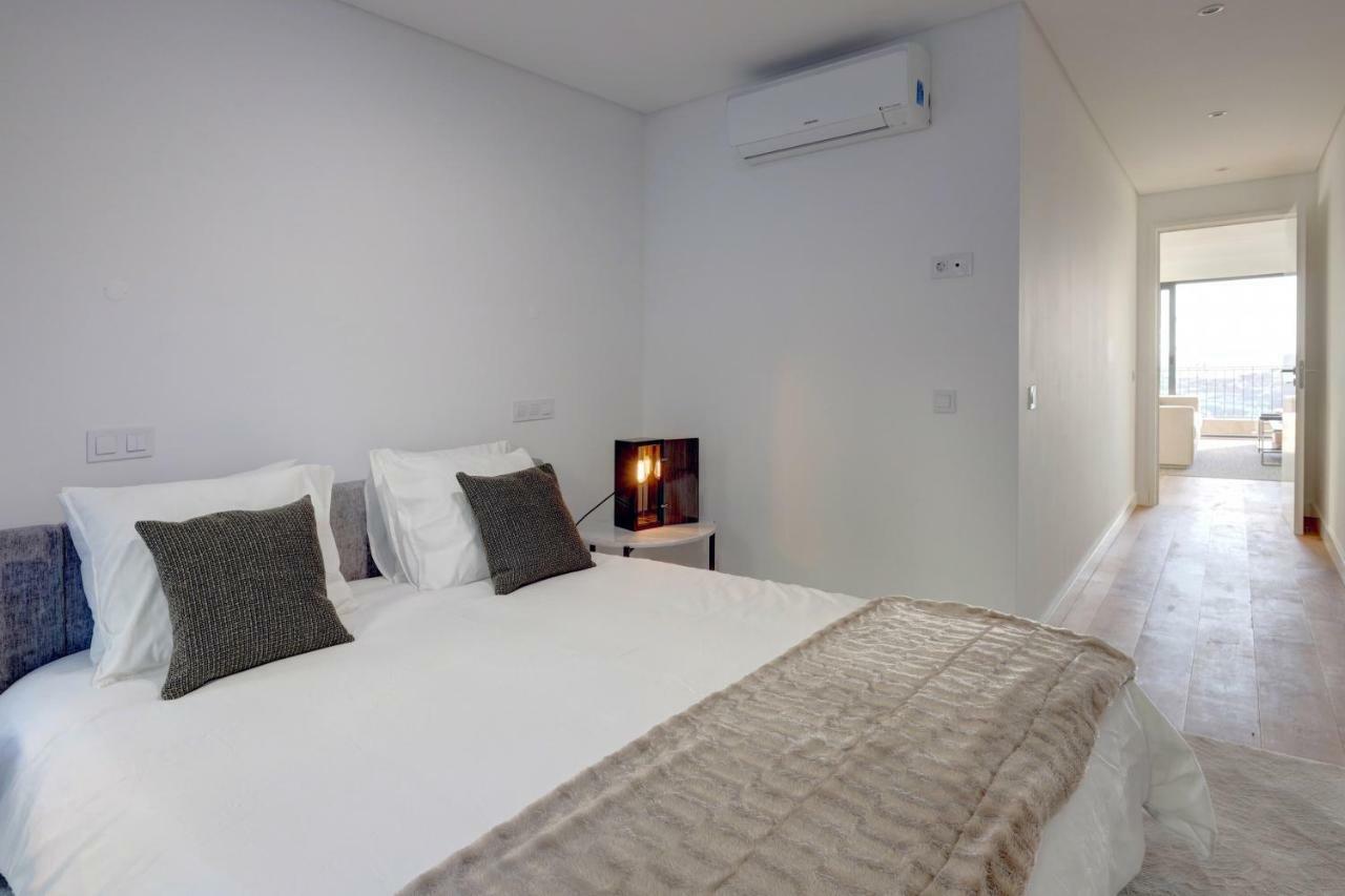 Luxury Graca Apartment The Most Amazing View Of Lisbona Esterno foto
